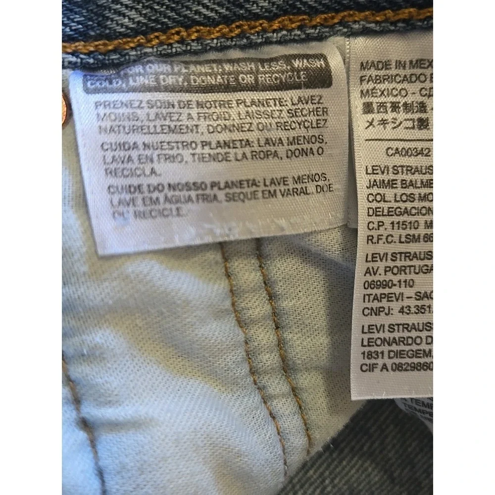 Vintage Levi's Jeans Men's 34x35 Distressed Aged Blue Denim Red Tab Button Fly
